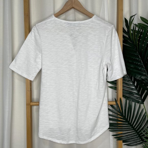 SOLD NWT Decjuba White Henley T-Shirt Top Tee Size XS Cotton Slub Short Sleeve - Picture 3 of 12